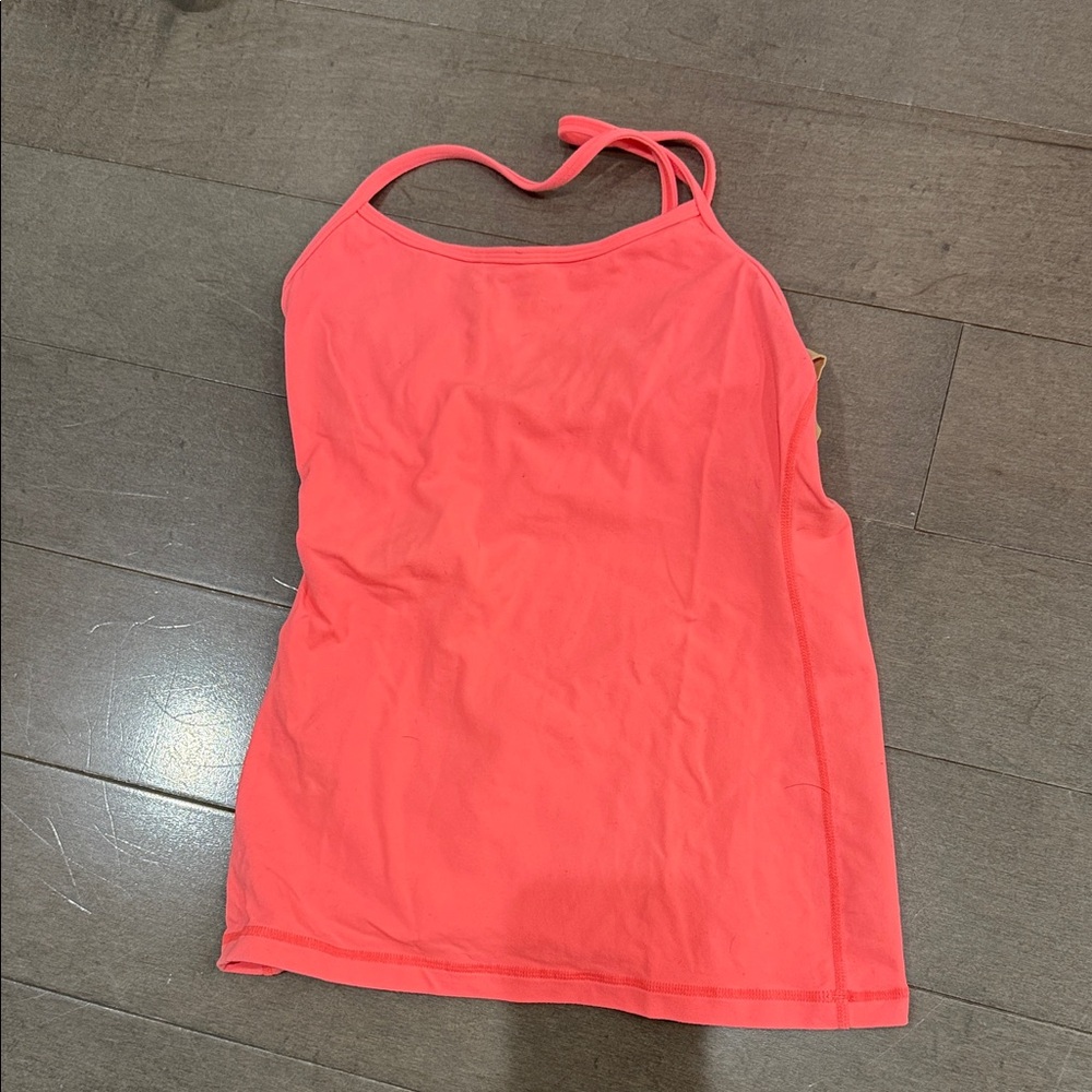 lululemon athletica Coral Tank Top, Sz 8 no tags no pads.